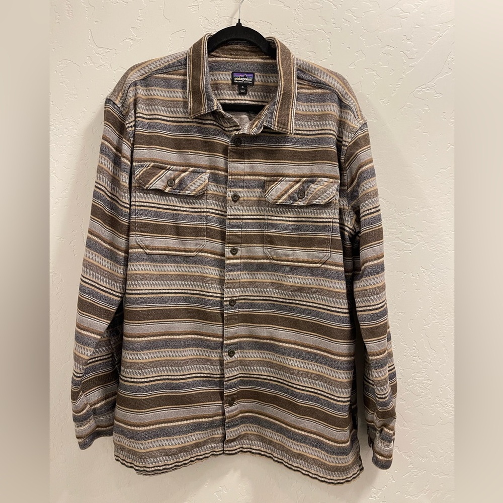 Patagonia Mens XL Fjord Flannel Shirt Midweight Long Sleeve Button Up Striped